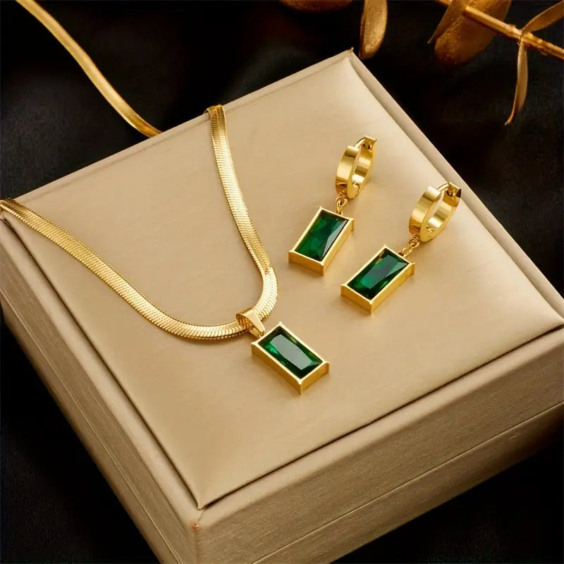 Elegantes skulptiertes Goldschmuck-Set