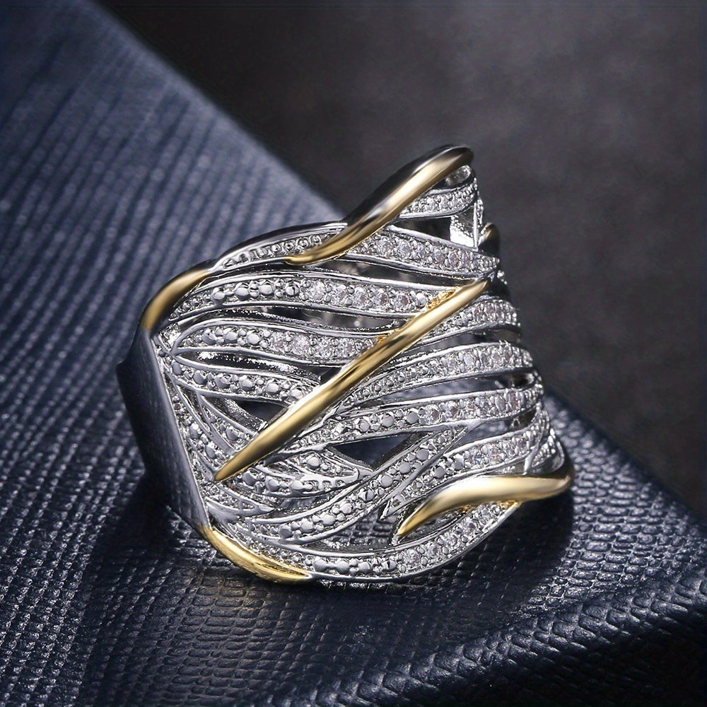 Schicker geschichteter Twist-Ring