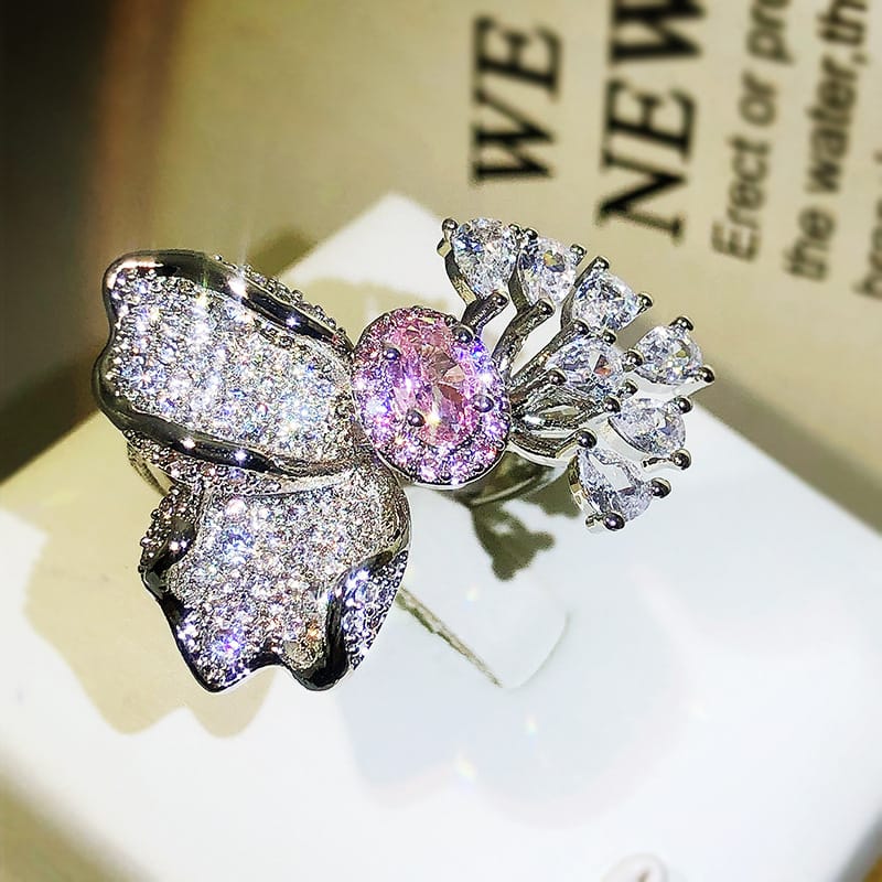 Spritziger Blütenblatt Ring (verstellbar)