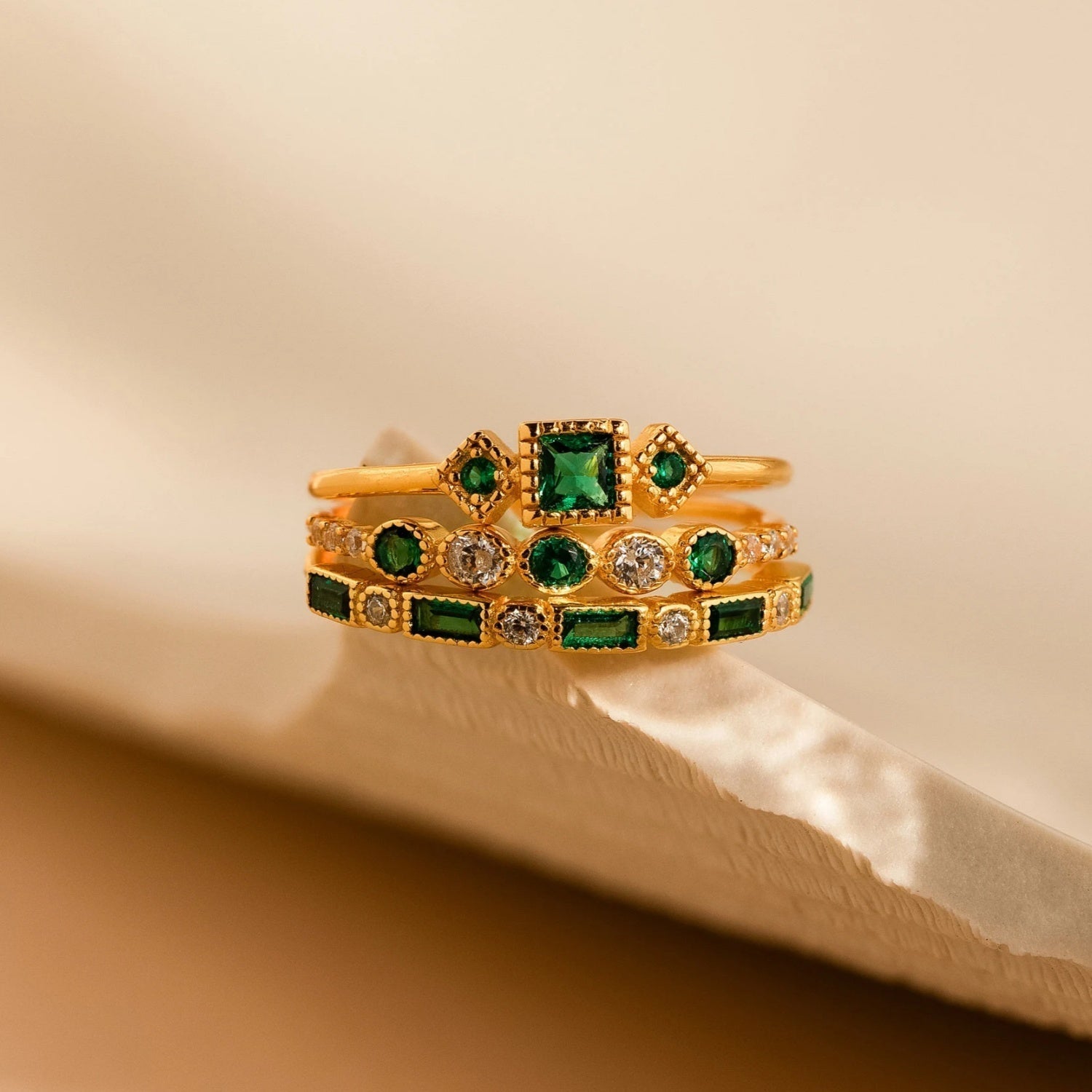 Alex - Unique Inlaid Zirconia Ring Set