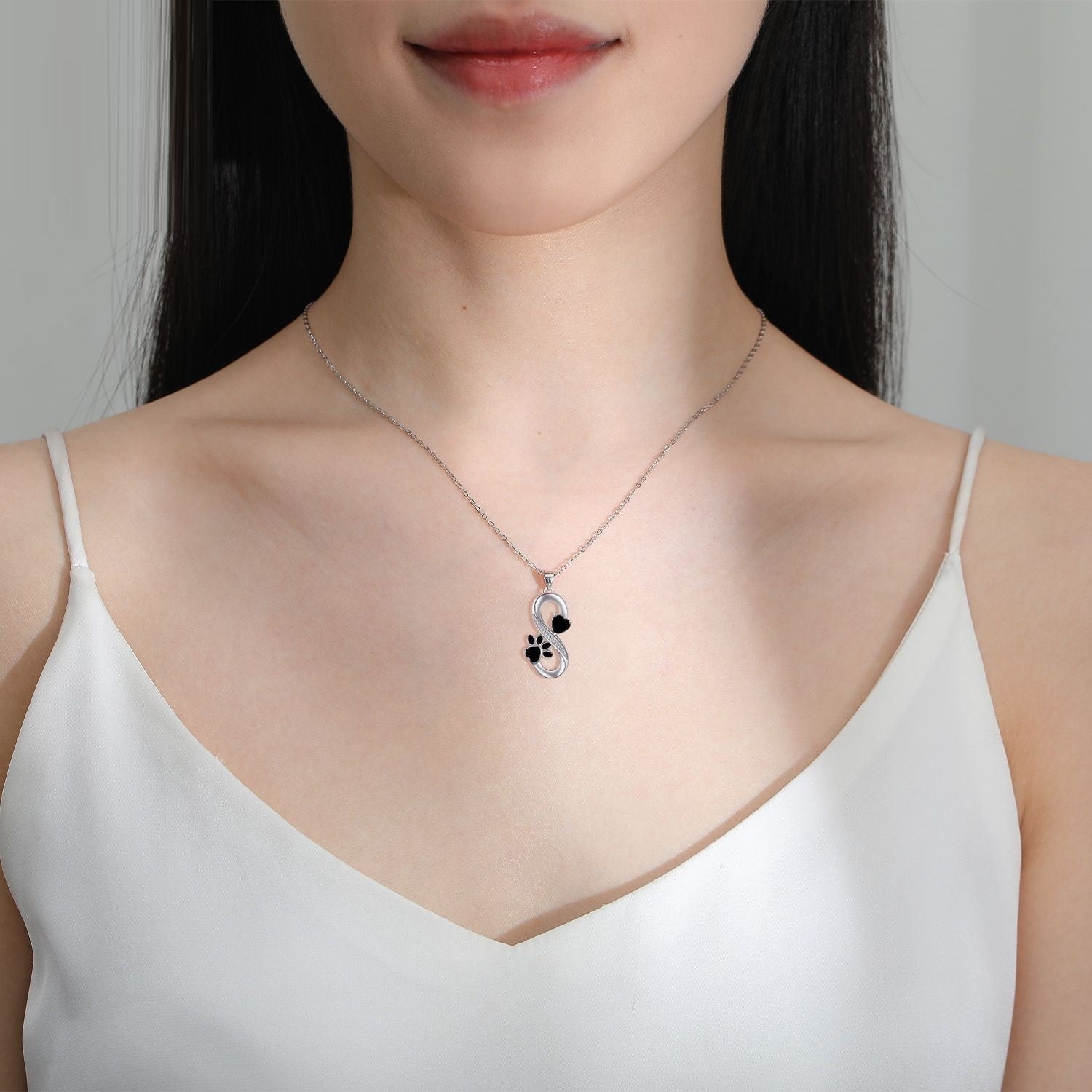 Unendliches Symbol Halskette Herzen Pfotenabdruck