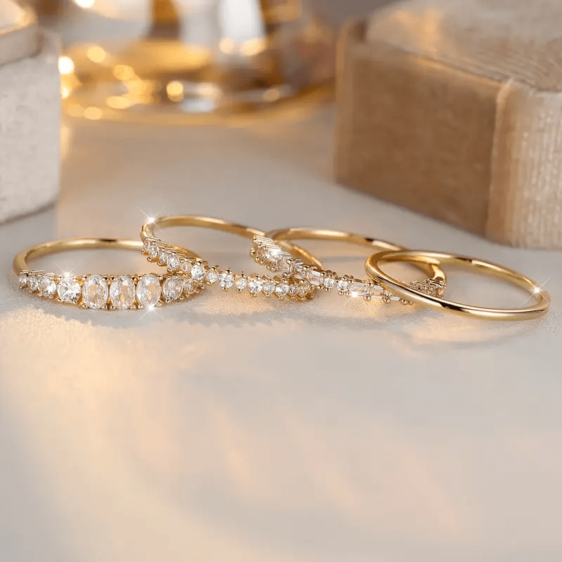 14k Goldene Zirkonia Stapelringe