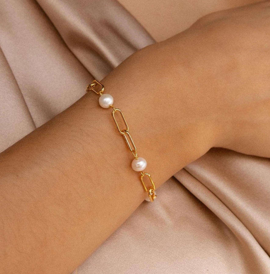 Zeitloses Perlen-Gliederarmband
