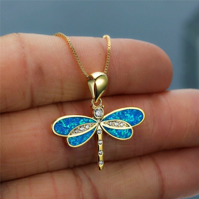 Eleganter Gold-Blauer Opal-Libellen-Anhänger-Halskette