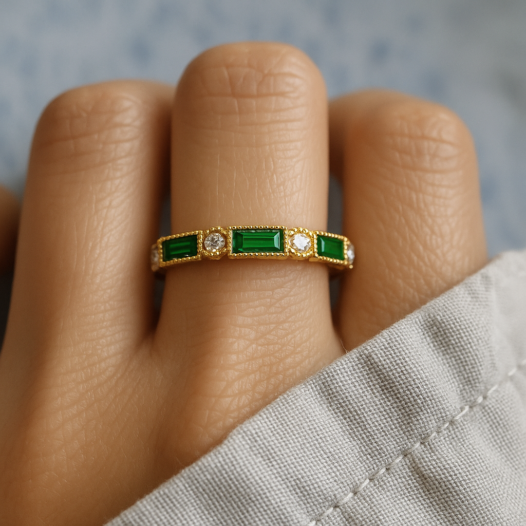 Alex - Grüner Einlege-Zirkonia Goldring