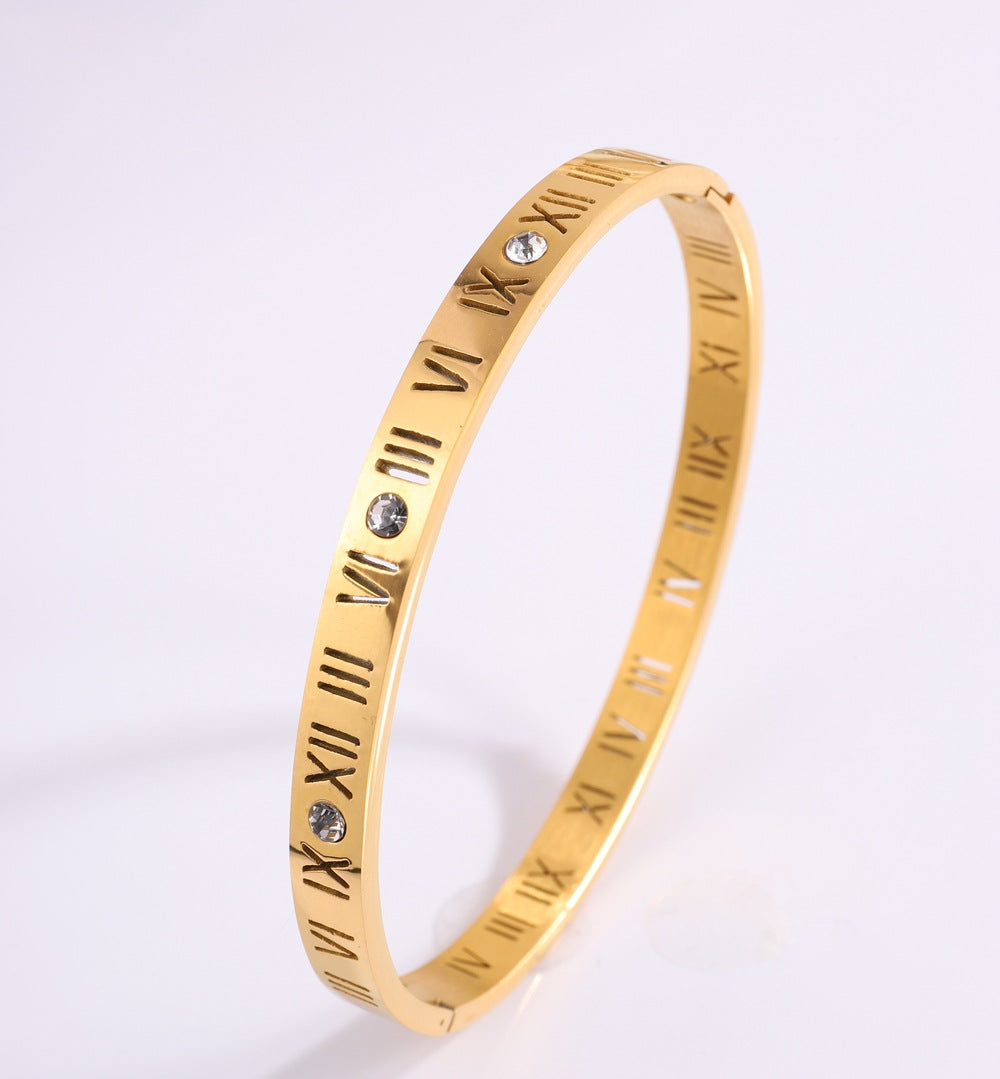 Zeitloses Armband mit römischen Ziffern