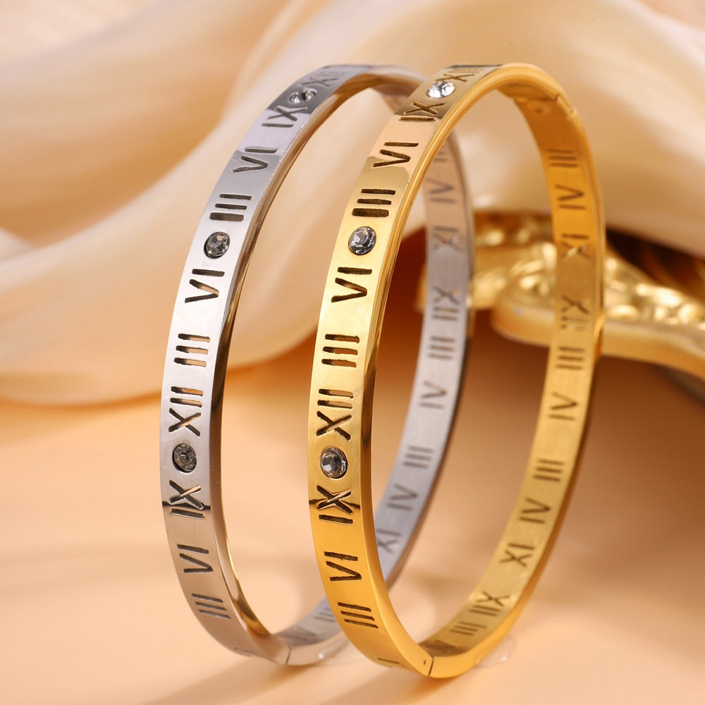 Zeitloses Armband mit römischen Ziffern