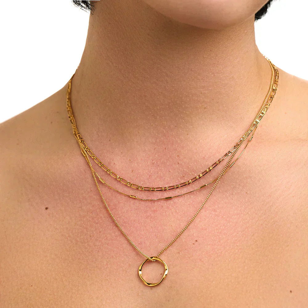 Offene Kreis Drei-Reihen-Halskette | Gold