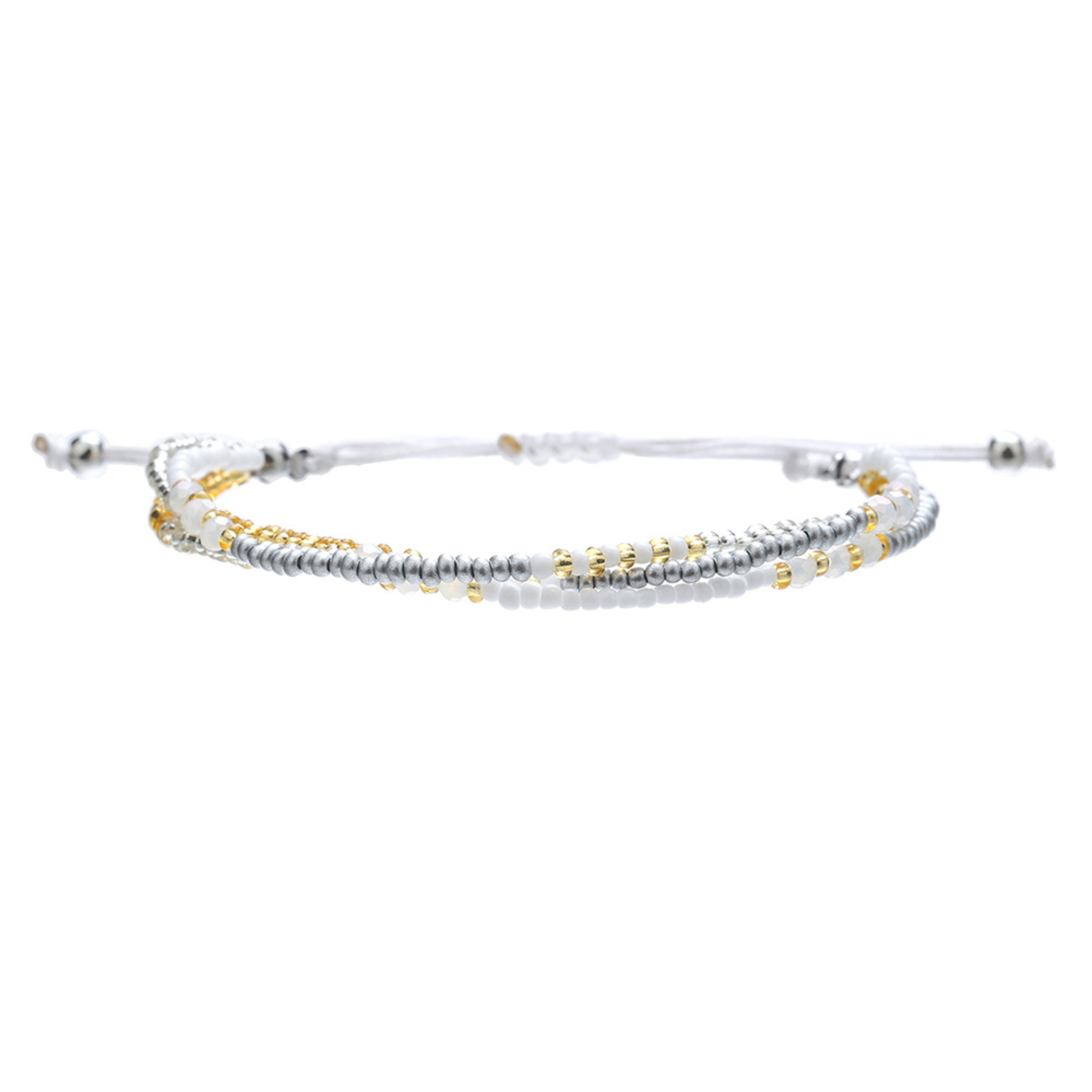 Set von Vintage-inspirierten Armbändern