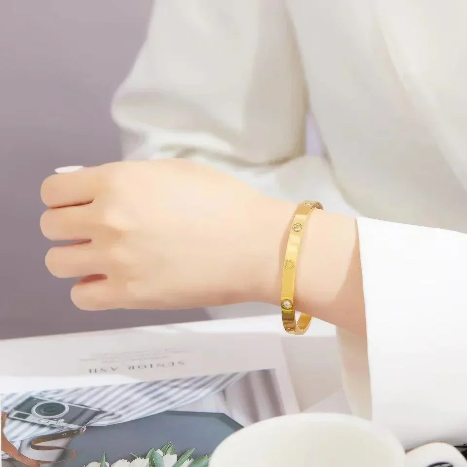 Elegante Kristallarmbänder