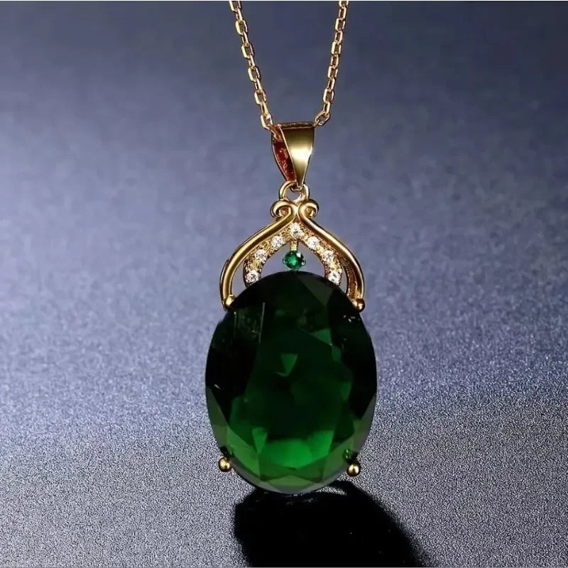 Elegante Kristall- und Opal-Drop-Pendant-Halskette