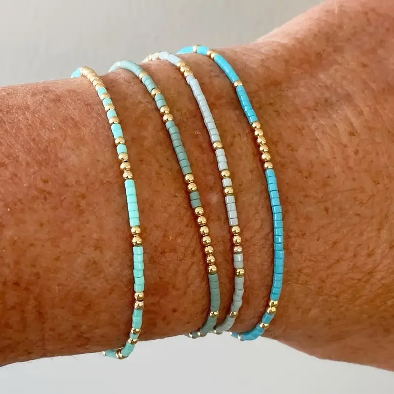 Subtile Türkisperlen-Armband-Set