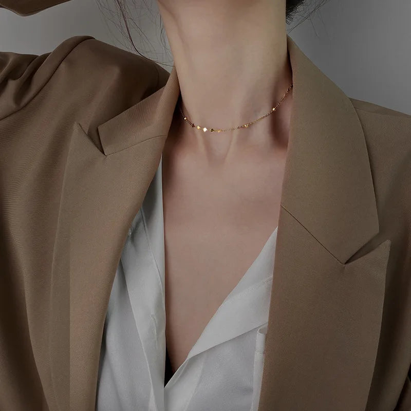 Minimalistisches Choker-Halsband