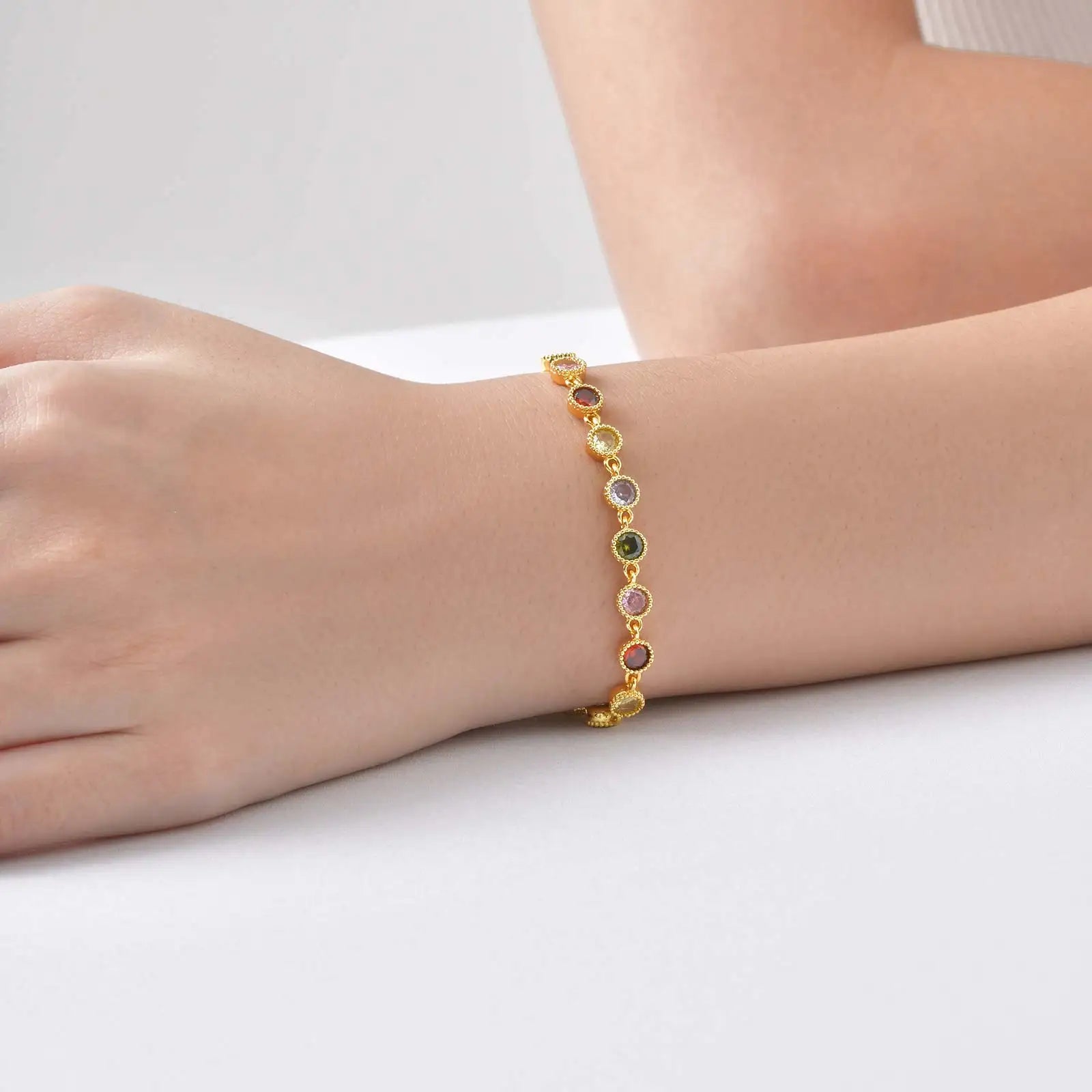 Glänzendes Regenbogen Charm Armband