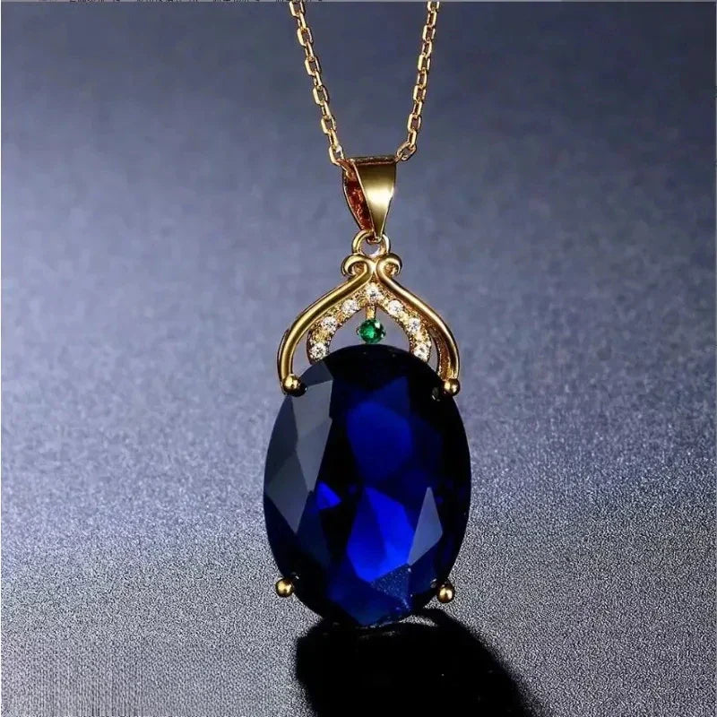 Elegante Kristall- und Opal-Drop-Anhänger-Halskette