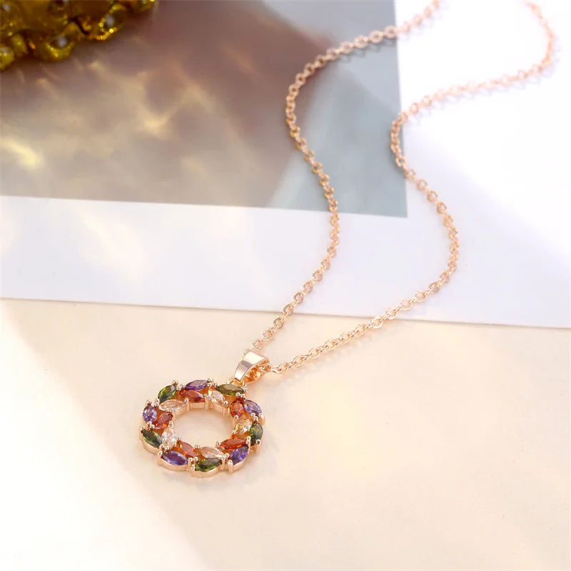 Glänzendes Regenbogen Charm Halskette