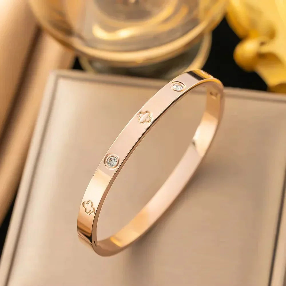 Elegante Kristallarmbänder