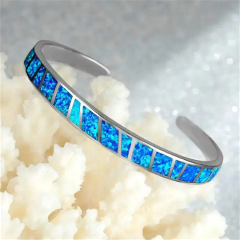 Elegantes Silber Blau Feuer Opal Verstellbares Armband