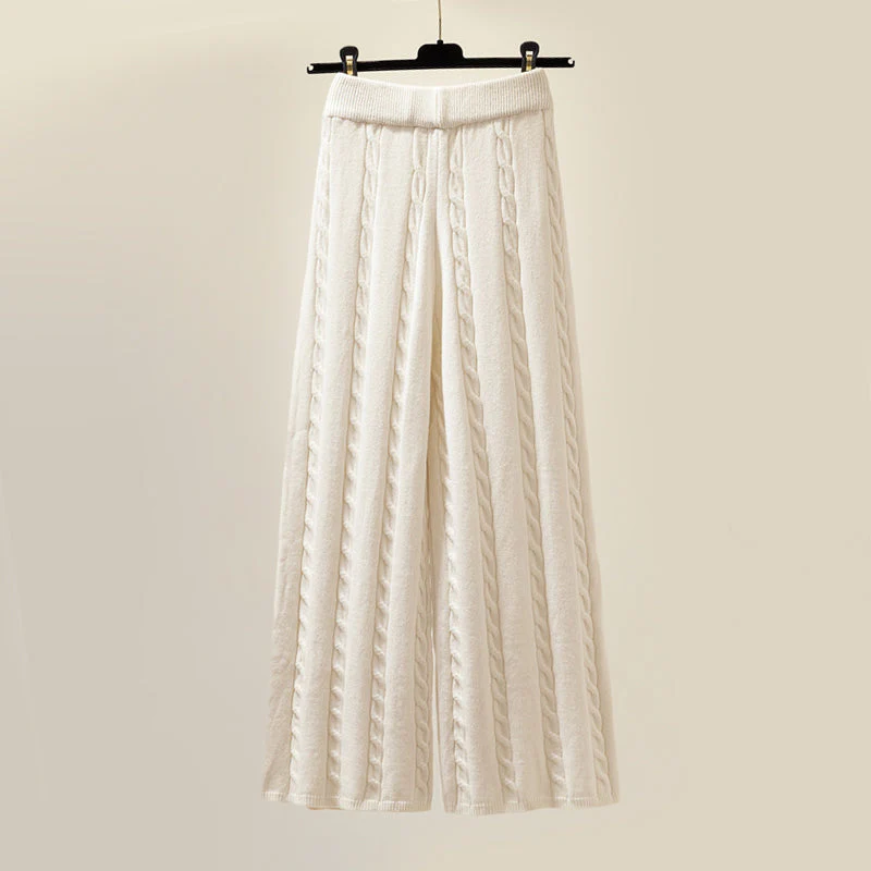 Wycliffe - Comfortable and Cozy Knit Set