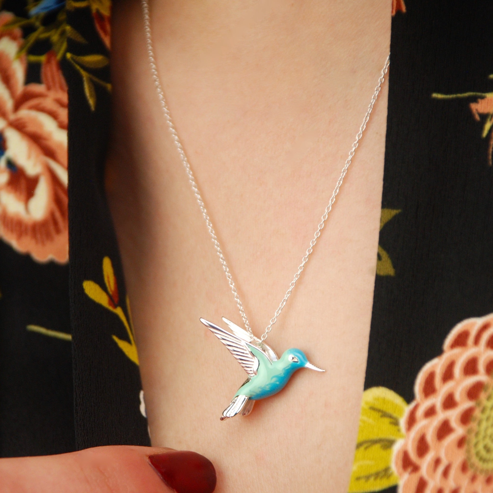 Halskette mit Kolibri aus Sterling Silber und Emaille