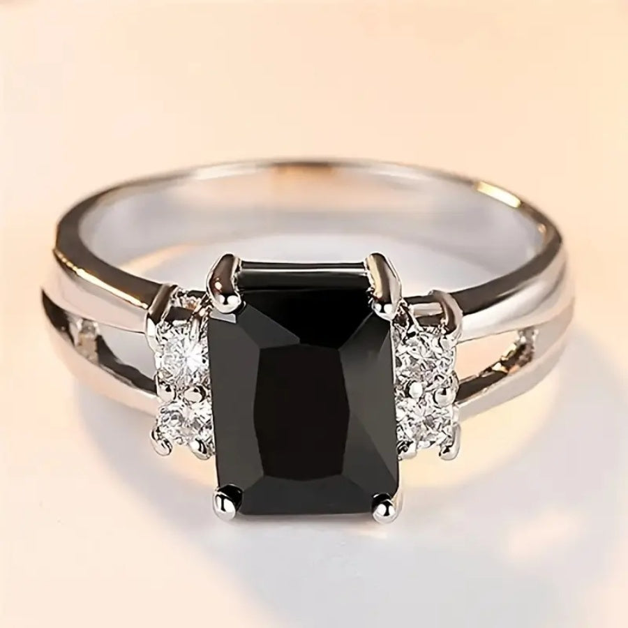 Eleganter schwarzer Zirkonia Silberring