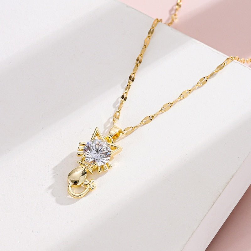 Goldplattierte Katzenhalskette mit Zirkon
