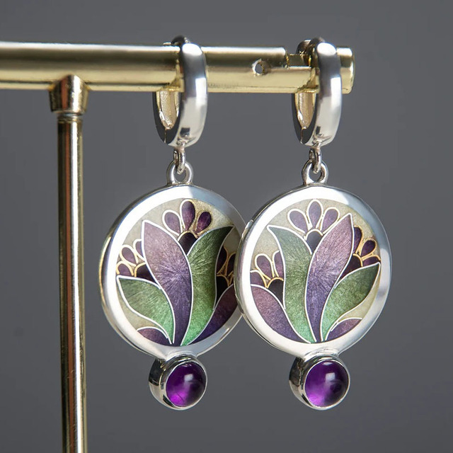Exklusive Silber Boho Ohrringe mit lila Kristallen