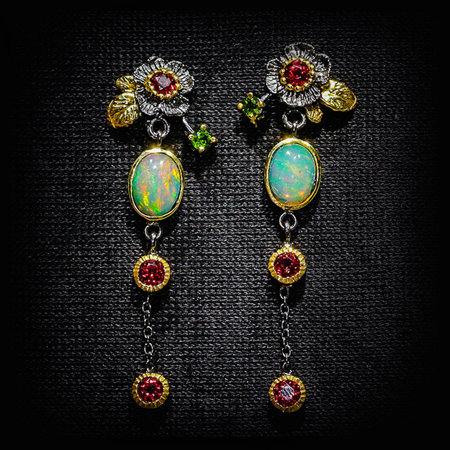 Radiance - Opal- und Rubin-Ohrringe