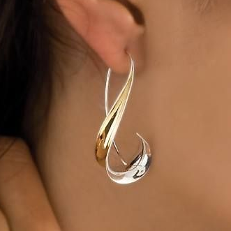 Zeitlose Gold Eleganz Ohrringe