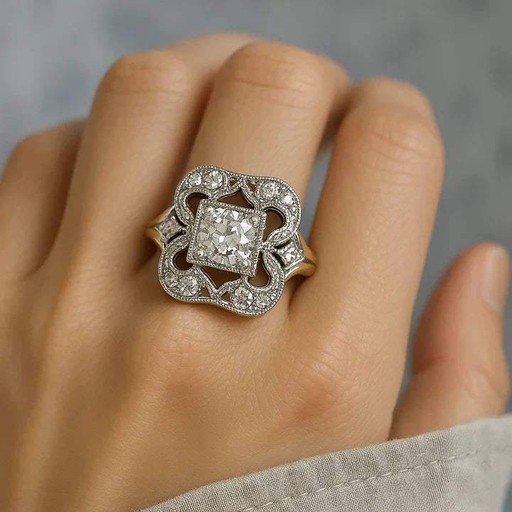 Eleganter Vintage-Zirkonia-Goldring