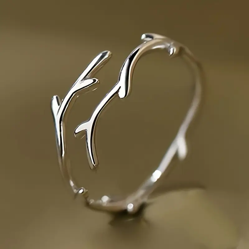 Zweigförmiger Silberring