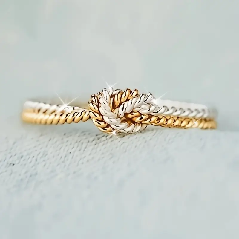 Einzigartiger Gold- und Silberknotring