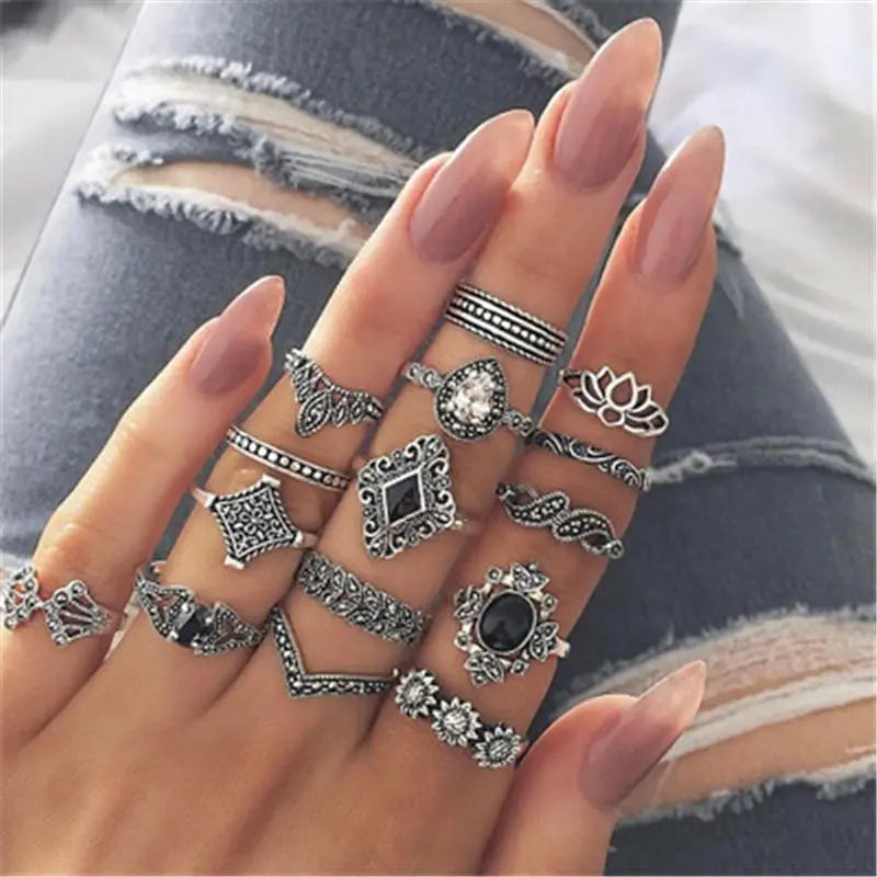 Einzigartiges Set mit 8 bis 12 Ringen