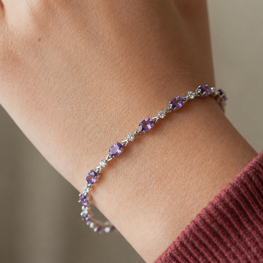 Elegantes Amethyst Armband aus Weißgold