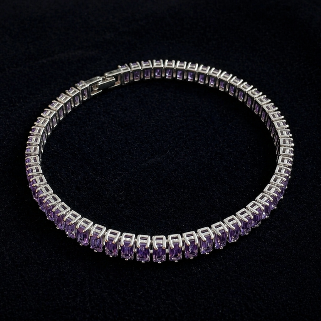 Elegantes Amethyst-Armband aus Weißgold