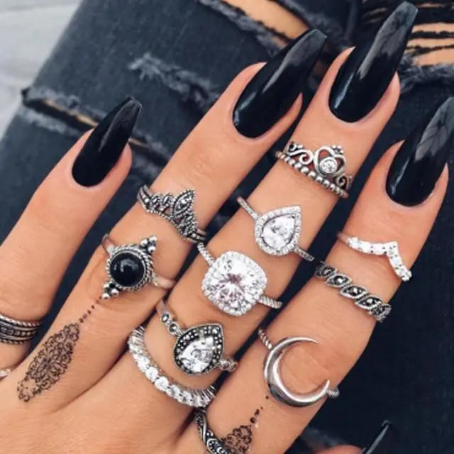 Einzigartiges Set mit 8 bis 12 Ringen