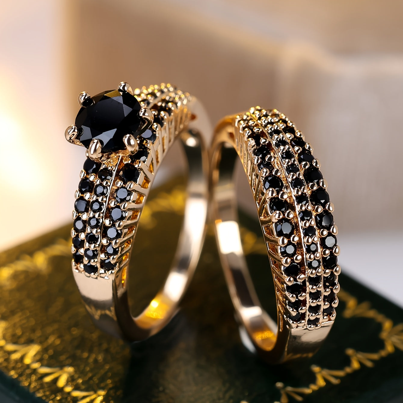 Eleganter schwarzer Zirkon Kupferring
