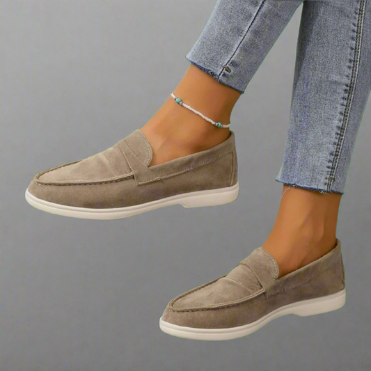 Hannah | Artisan-Made Suede Moccasins with Elegant Design