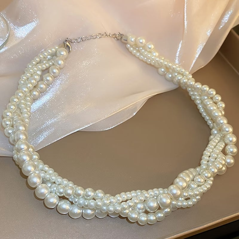 Elegante Statement-Perlenkette