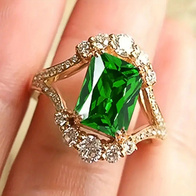 Smaragd Halo Statement-Ring