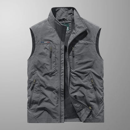 Robin™ - Breathable and Ultra-Functional Cargo Vest