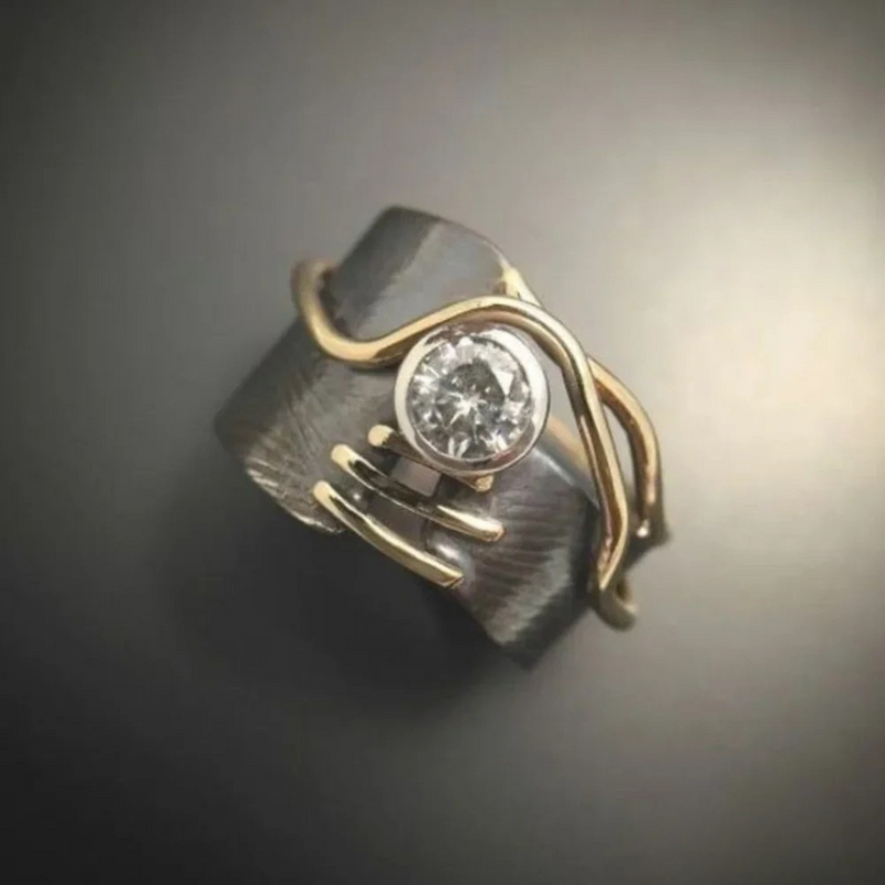 Deep - Vintage Silver Glow Ring