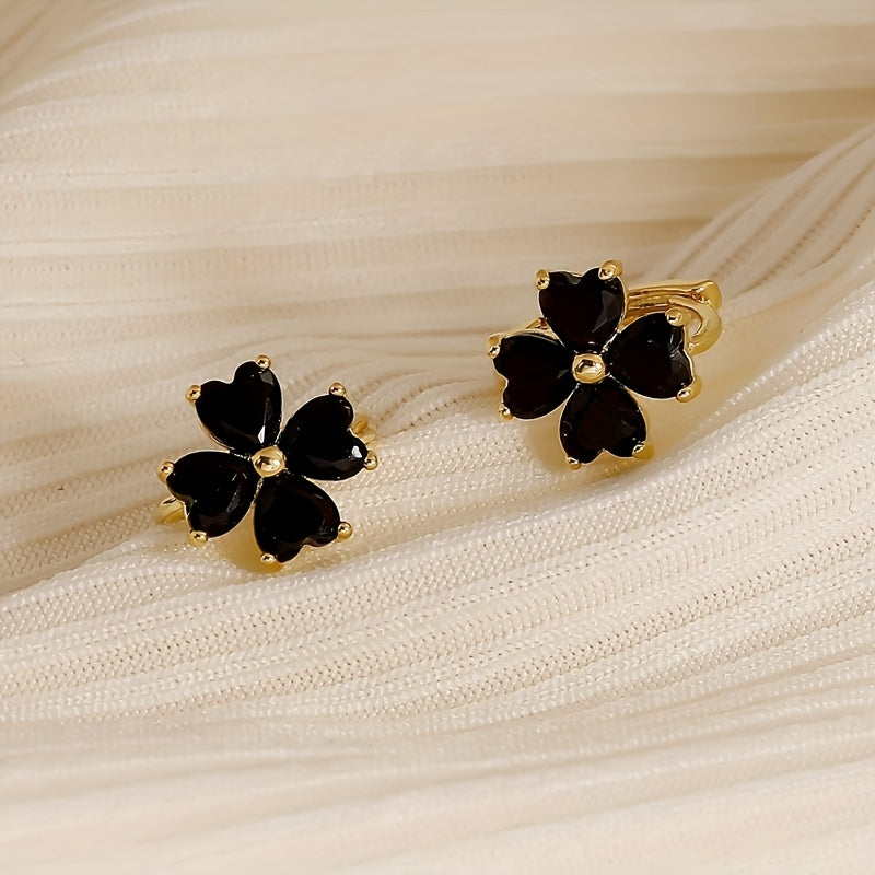 Elegante vergoldete Blumen Ohrstecker