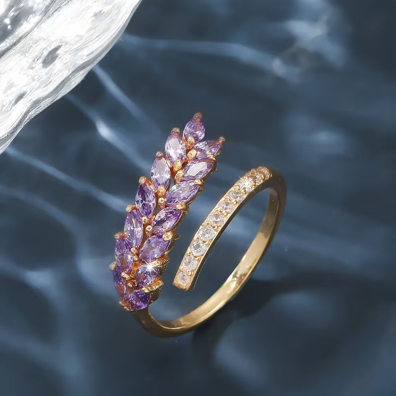 Eleganter synthetischer Zirkon Goldring