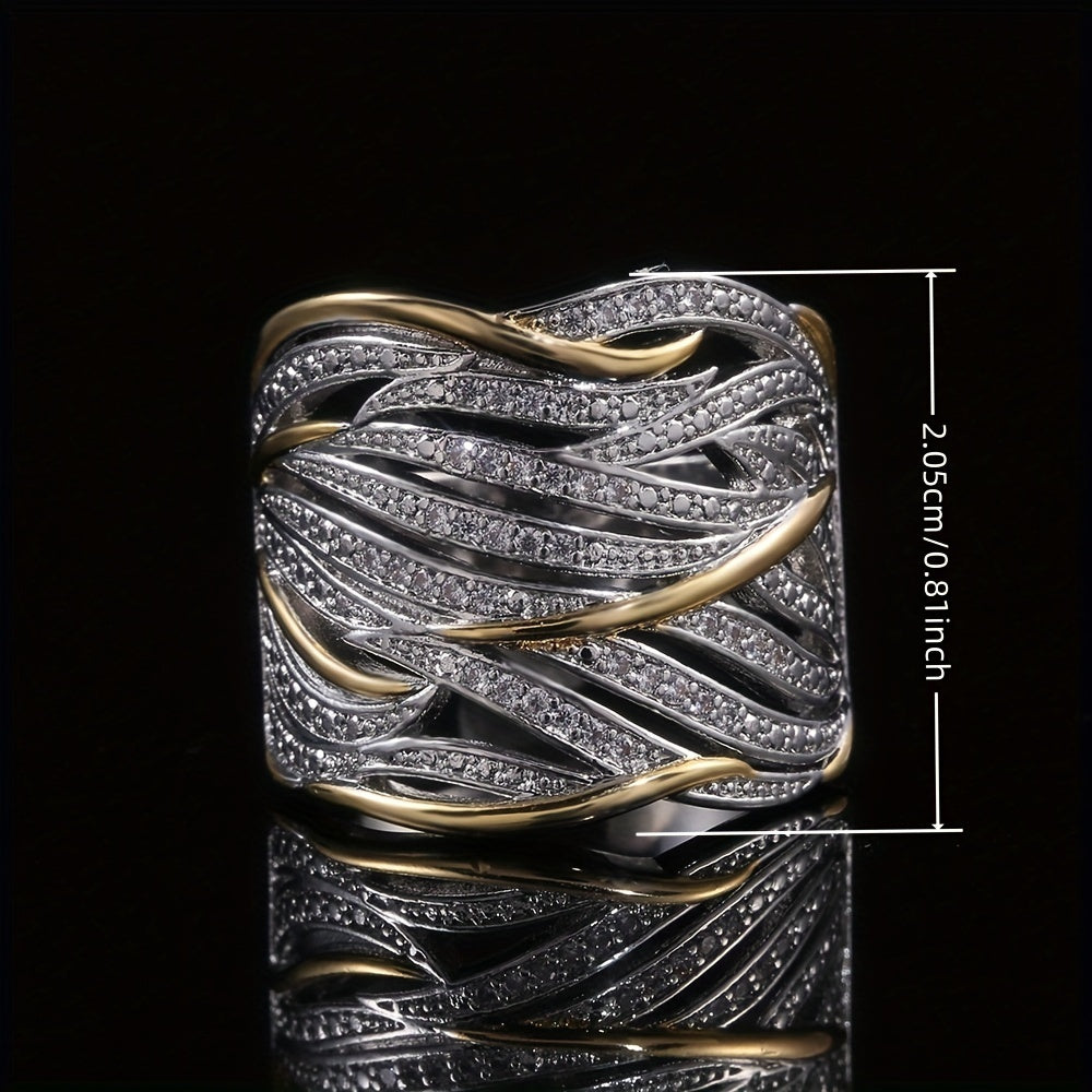 Schicker geschichteter Twist-Ring