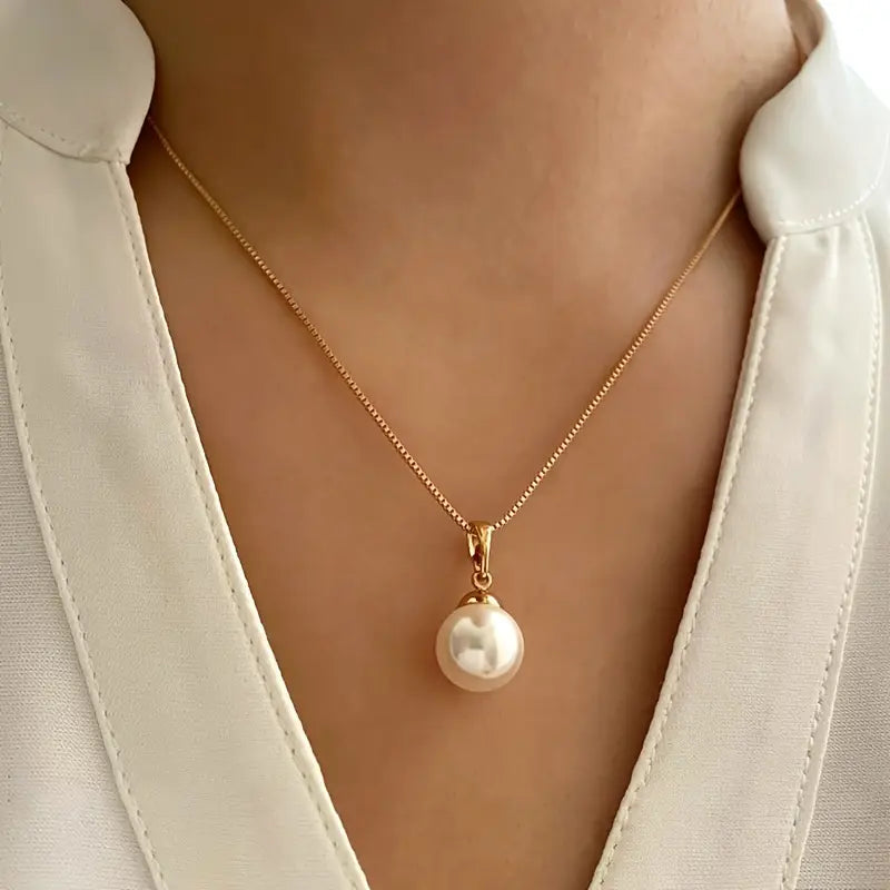 Elegantes anmutiges Perlenketten-Set