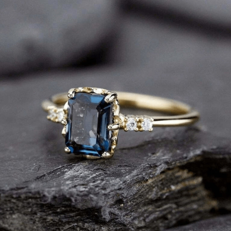 Blue Crystal Elegance Ring