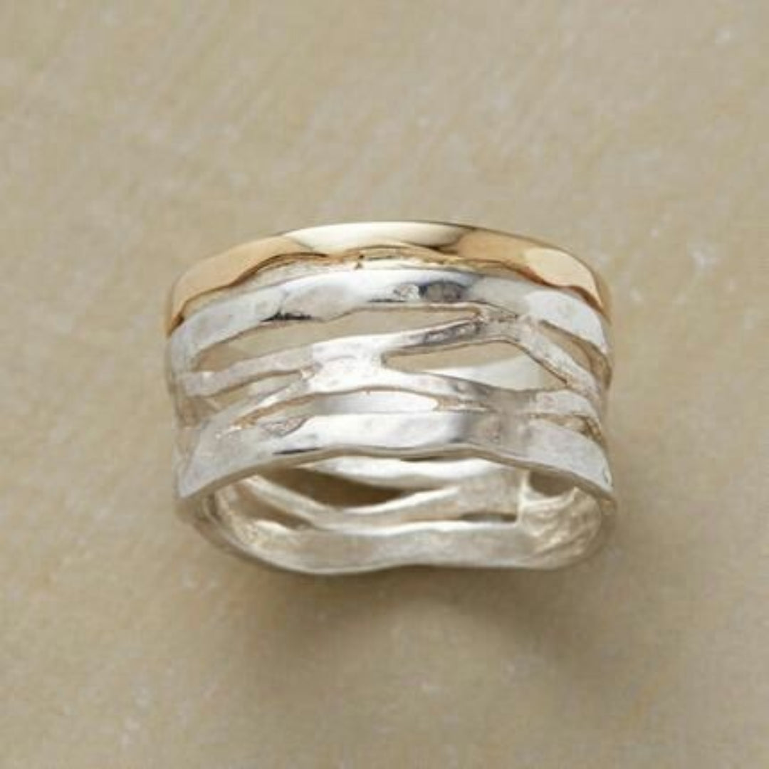 Radiance - Vintage Hollow Ring