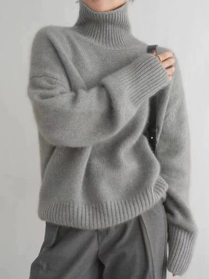 Isabella™ - Elegant Cashmere Turtleneck
