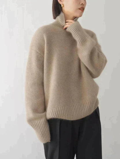 Isabella™ - Elegant Cashmere Turtleneck
